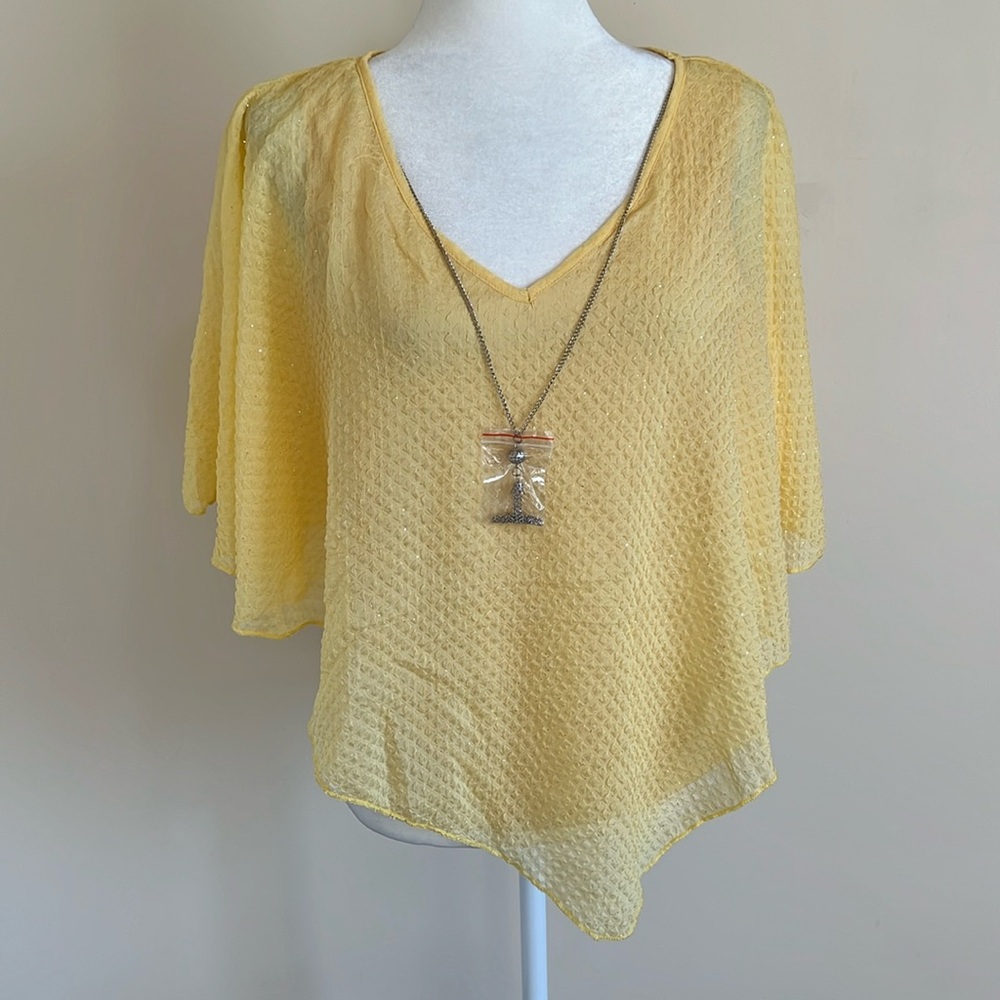 NWOT, Medium NOTATIONS Women's Elegant Mesh Blouses Flowy Poncho Top. Yellow